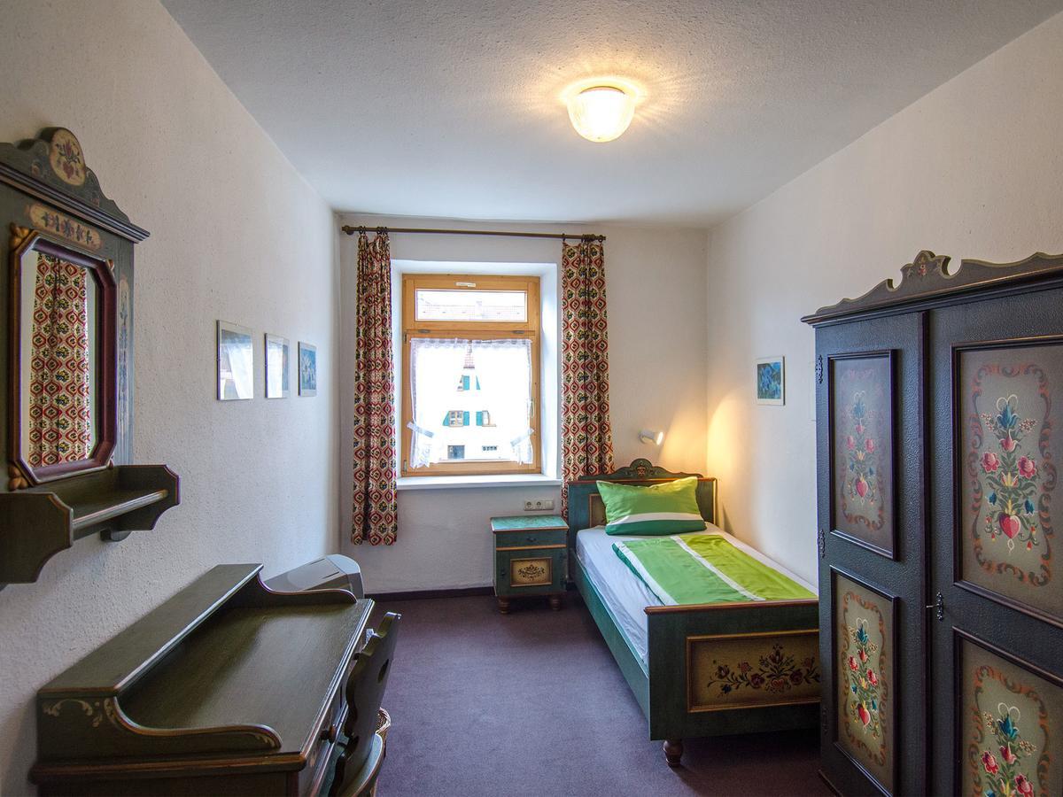 Brauereigasthof Adler Post Реттенберг Номер фото